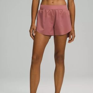 NWT Lululemon Find Your Pace HR 3” Shorts